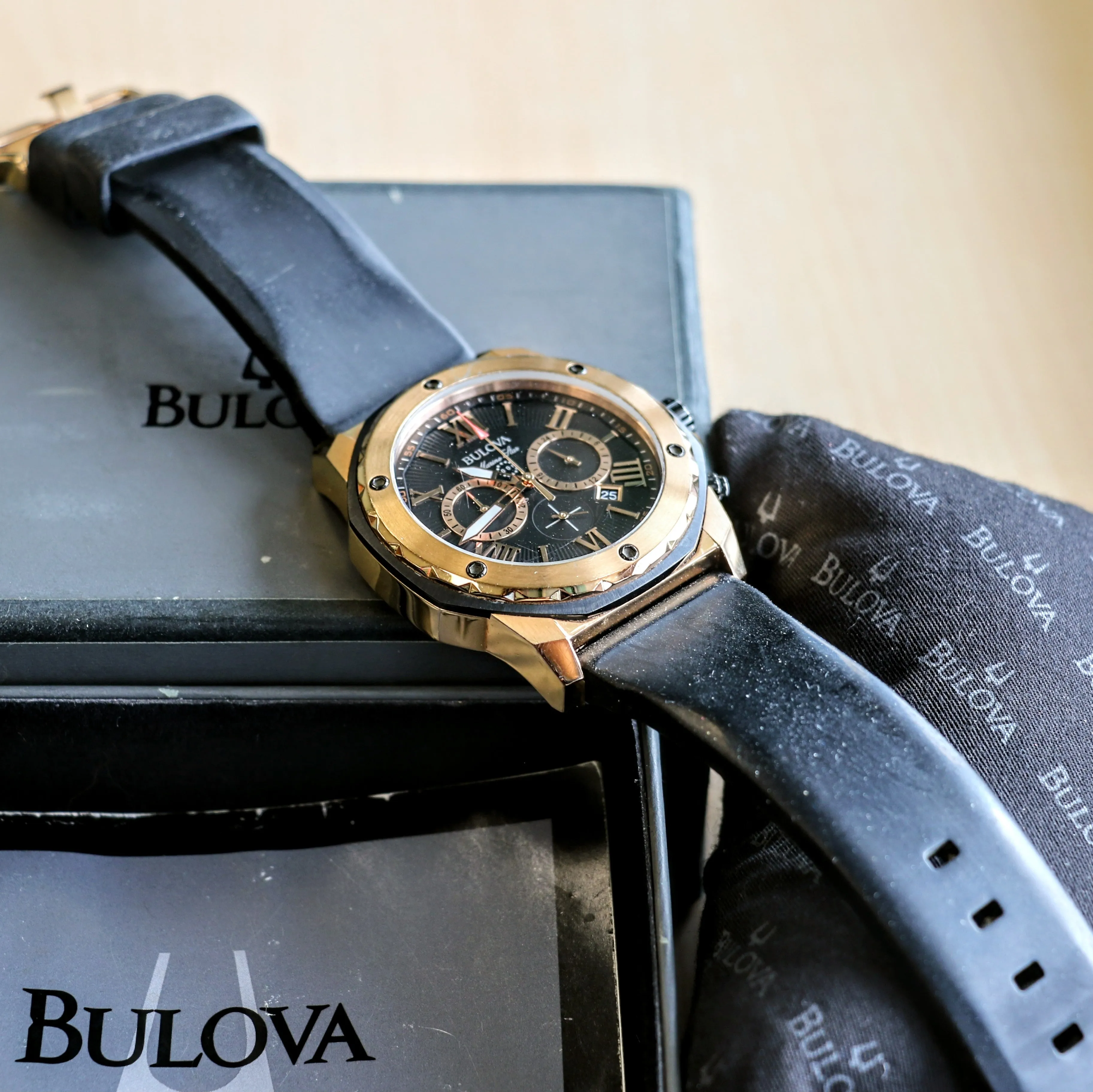 BULOVA Marine Star Chronograph 100m Date Indicator Ref. 98B104 Box & Papers!