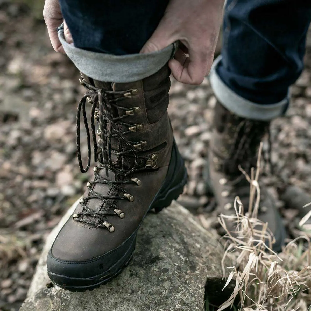 HOGGS OF FIFE Aonach Mens 10" Waterproof Field Boot - Waxy Brown