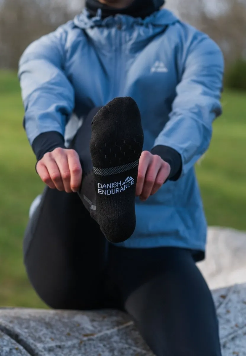 LONG-DISTANCE RUNNING SOCKS