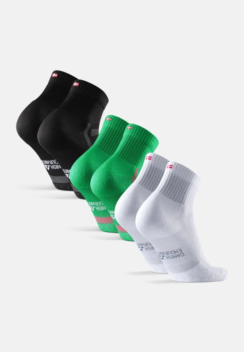 LONG-DISTANCE RUNNING SOCKS