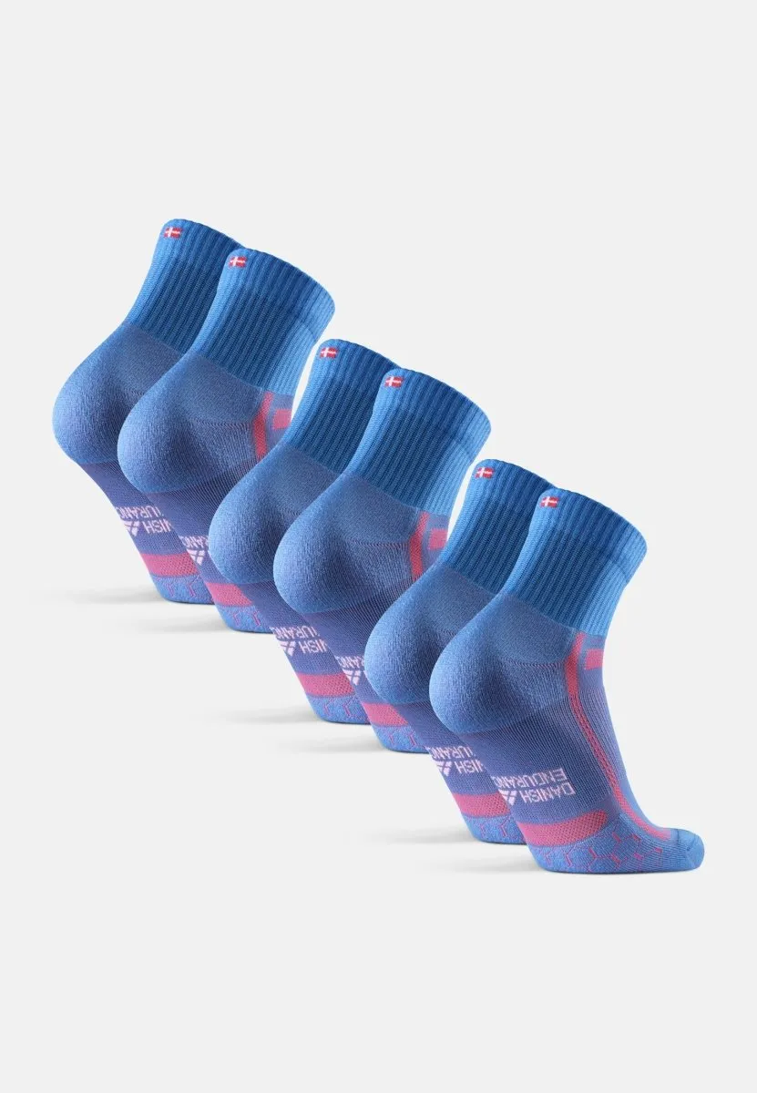 LONG-DISTANCE RUNNING SOCKS