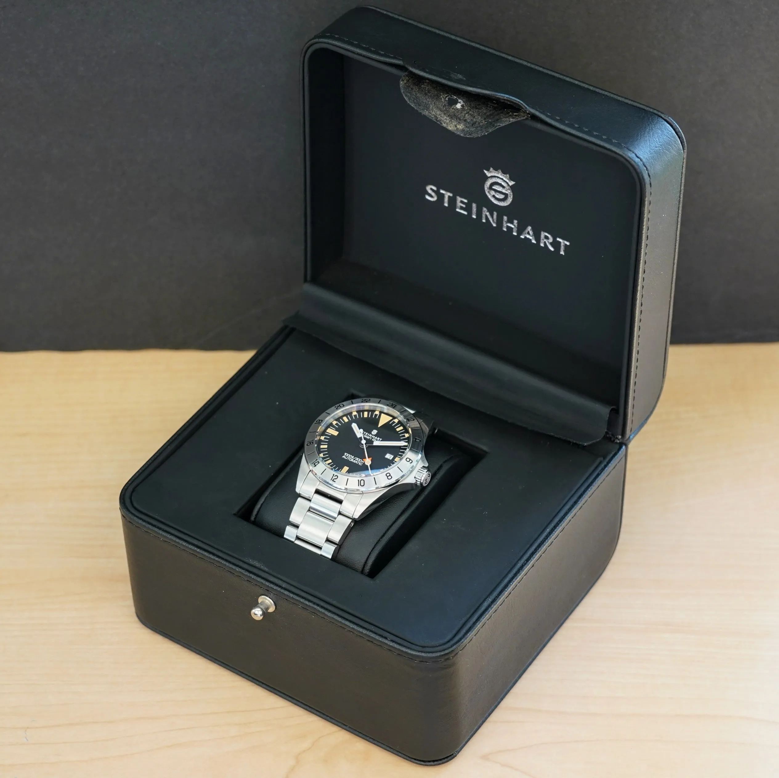 STEINHART Ocean One Vintage GMT Diver Watch Automatic Wristwatch SW330-2 - In Original Double BOX!