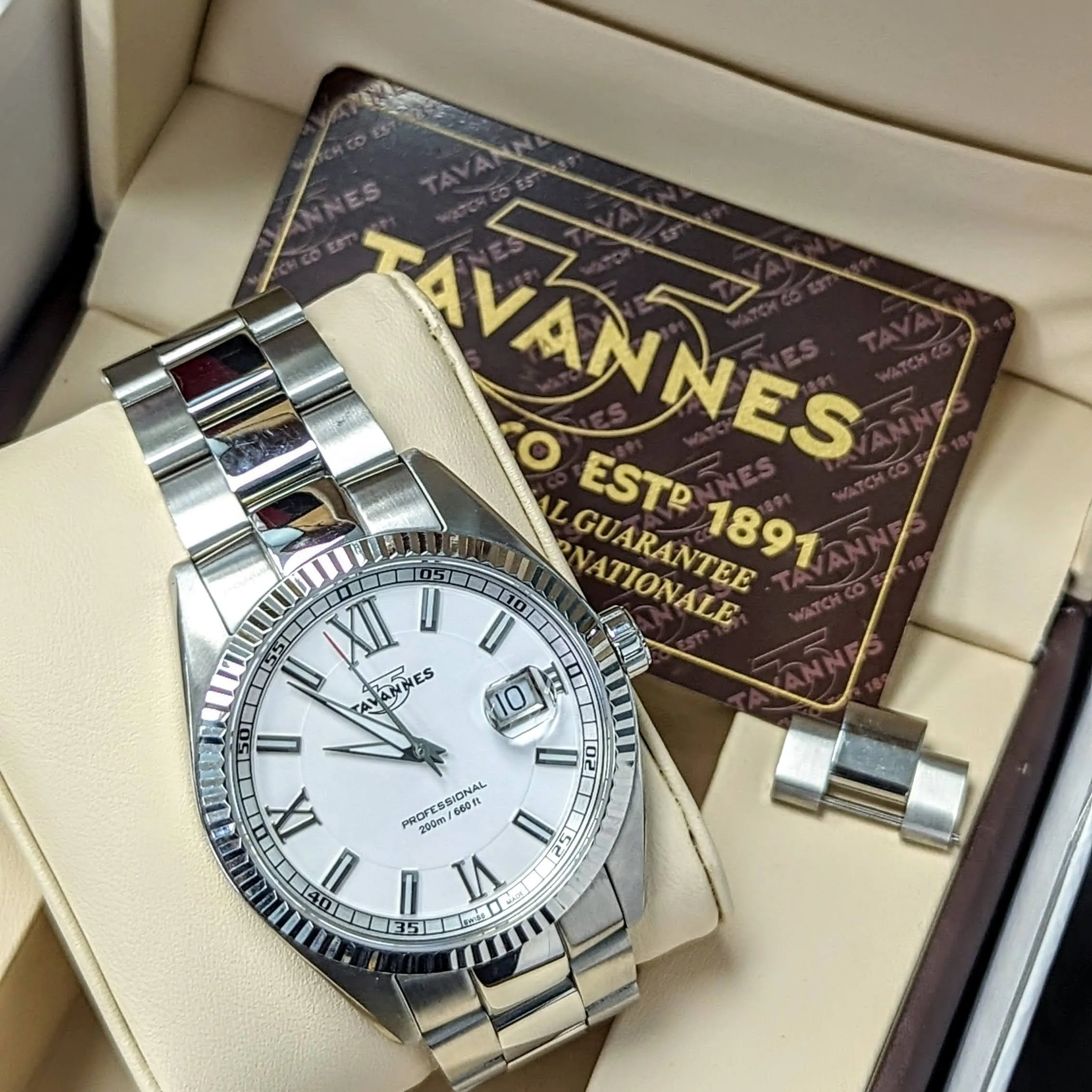 Tavannes Professional 200m/660ft Date Indicator - Q09.110/STS01 - Full Kit: Double Box, Papers, Extra Links