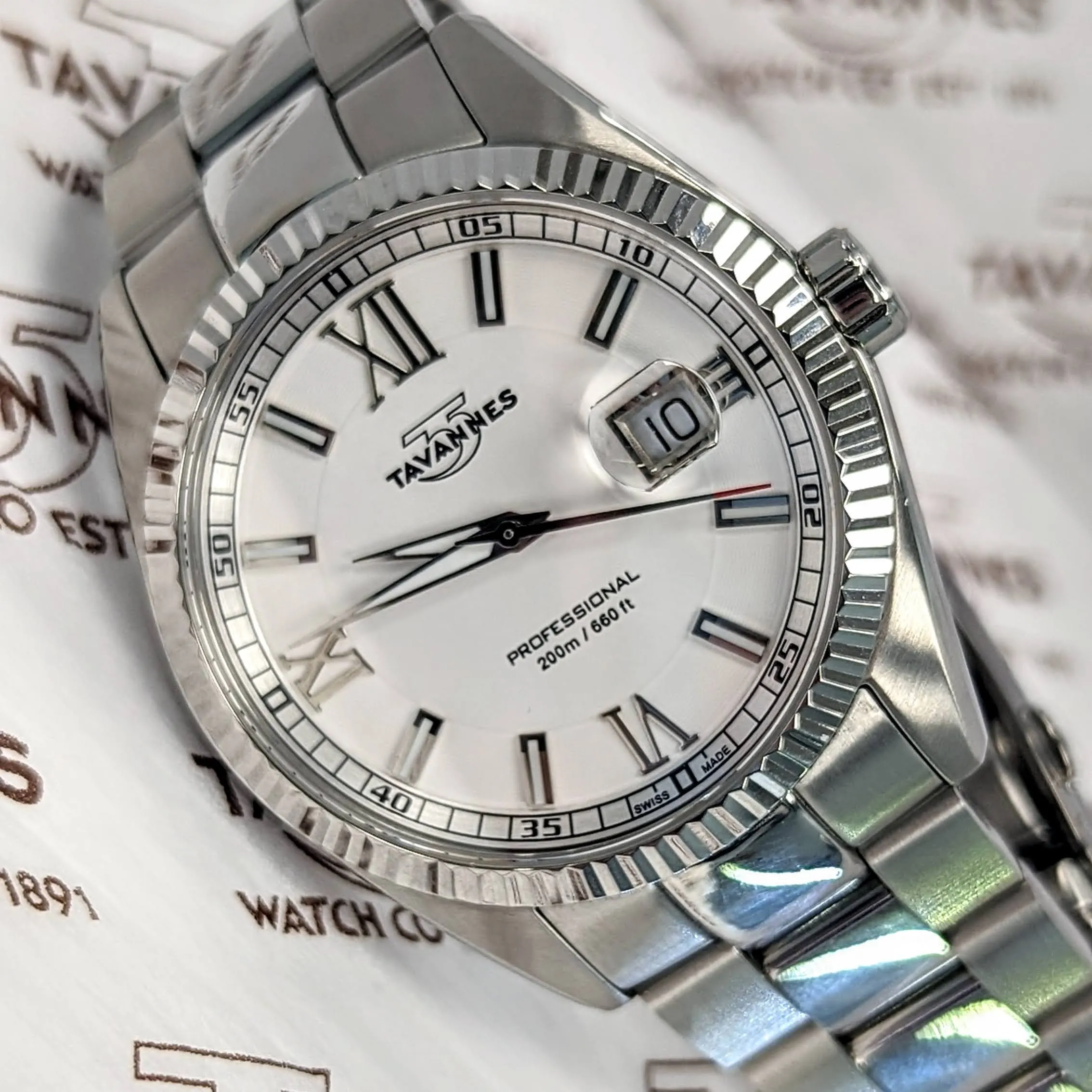 Tavannes Professional 200m/660ft Date Indicator - Q09.110/STS01 - Full Kit: Double Box, Papers, Extra Links