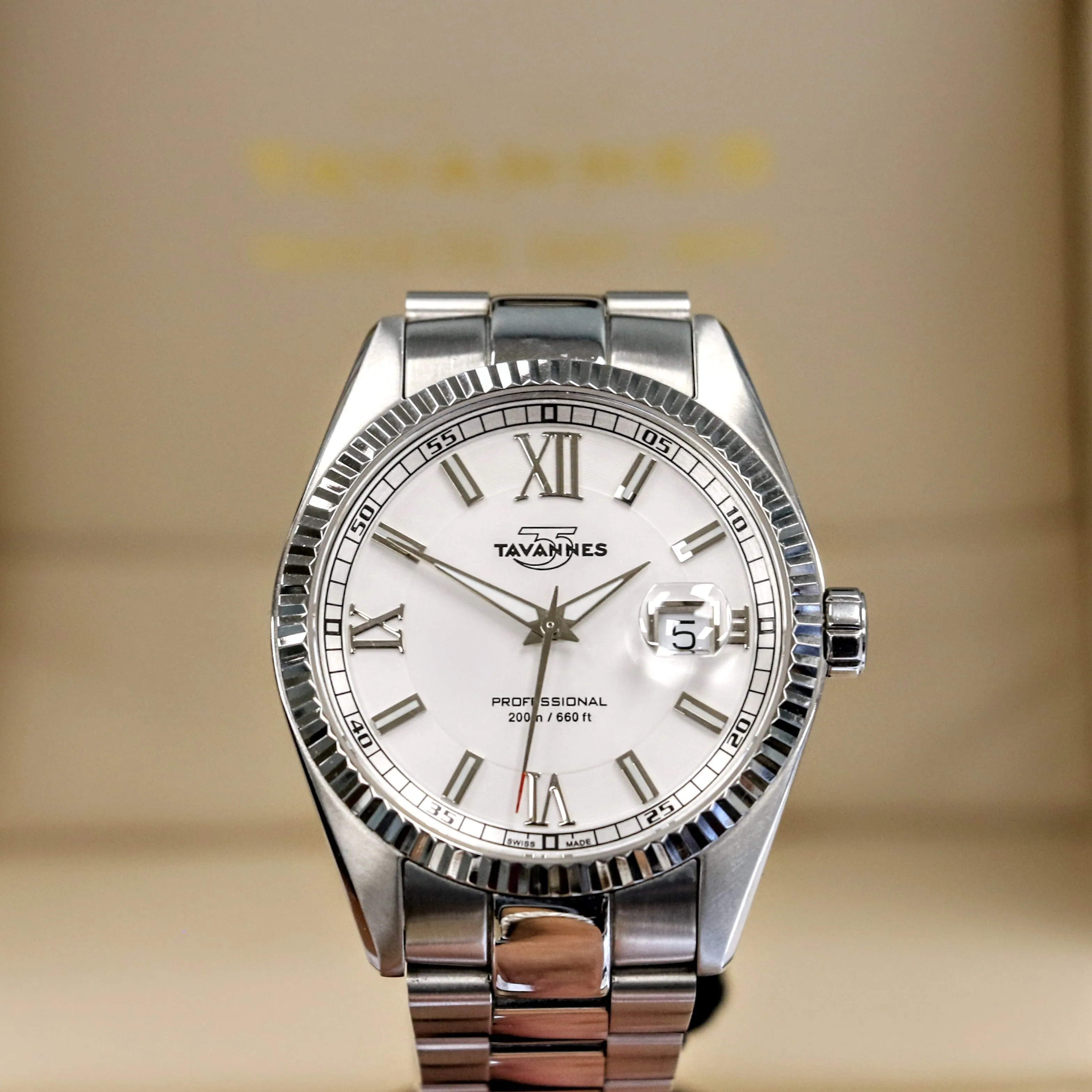 Tavannes Professional 200m/660ft Date Indicator - Q09.110/STS01 - Full Kit: Double Box, Papers, Extra Links